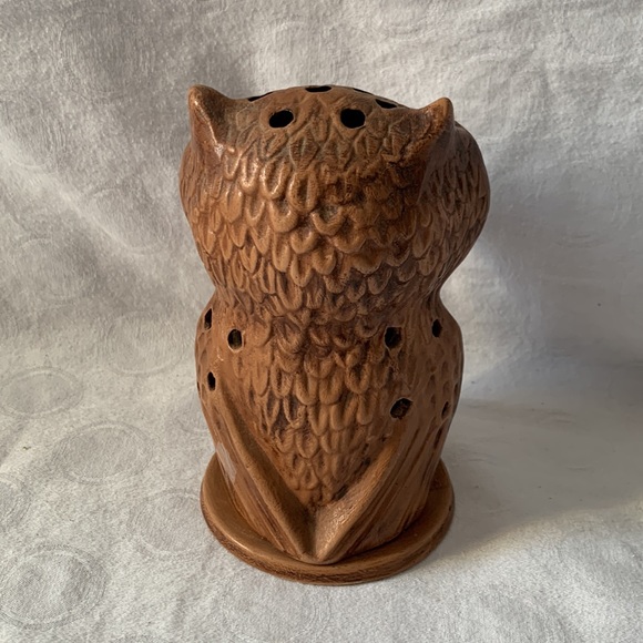 1991 Handcrafted Owl Tea Light Candle Holder Hand painted by Lucy - Picture 2 of 4